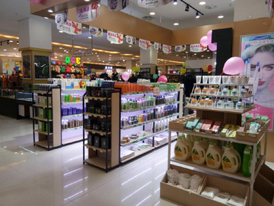 小資生活加盟致富不用愁？理性看待化妝品零售店的盈利前景